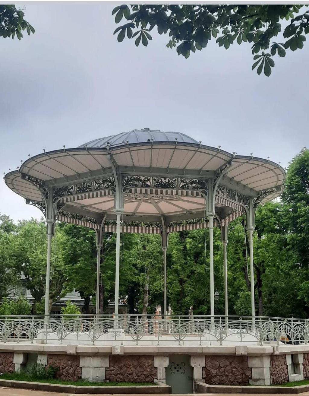 Le Splendid - Hypercentre - Proche Opera & Parcs - Thermes Vichy Exterior photo